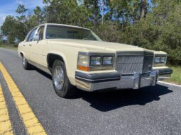 1984 Cadillac DeVille full