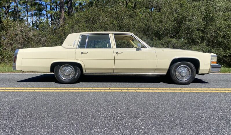 1984 Cadillac DeVille full