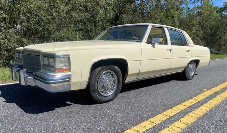 1984 Cadillac DeVille full