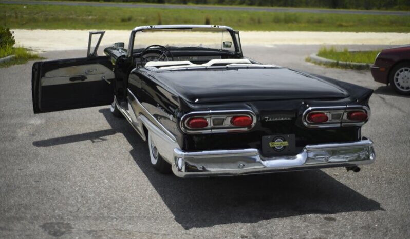 1958 Ford Fairlane Skyliner Retractable full