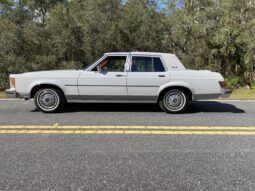 1979 Lincoln Versailles full