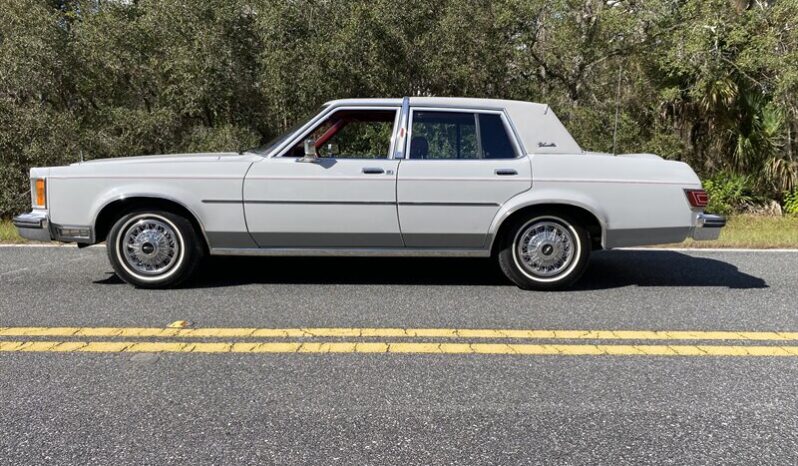 1979 Lincoln Versailles full