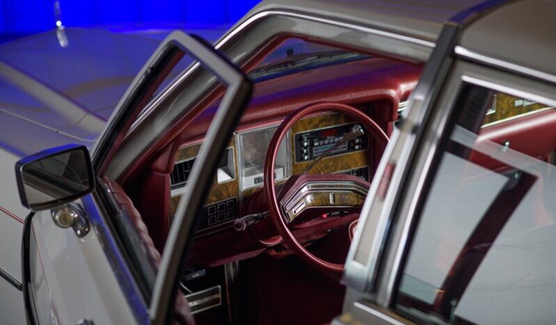 1979 Lincoln Versailles full
