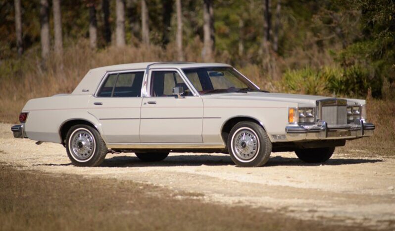 1979 Lincoln Versailles full