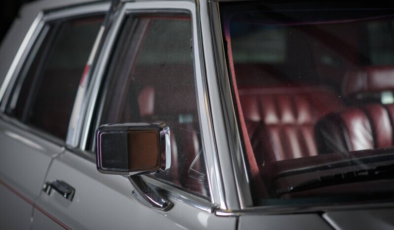 1979 Lincoln Versailles full